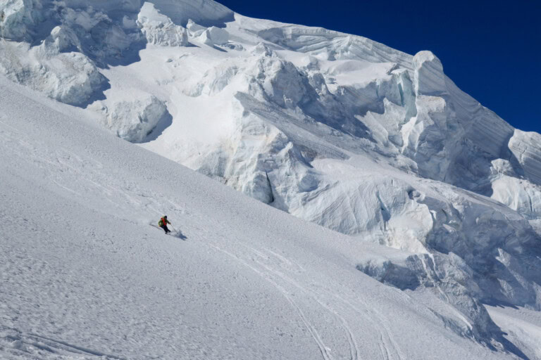 Descent on the glacier