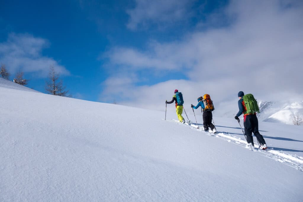 einsamer Aufstieg Skitour Davos