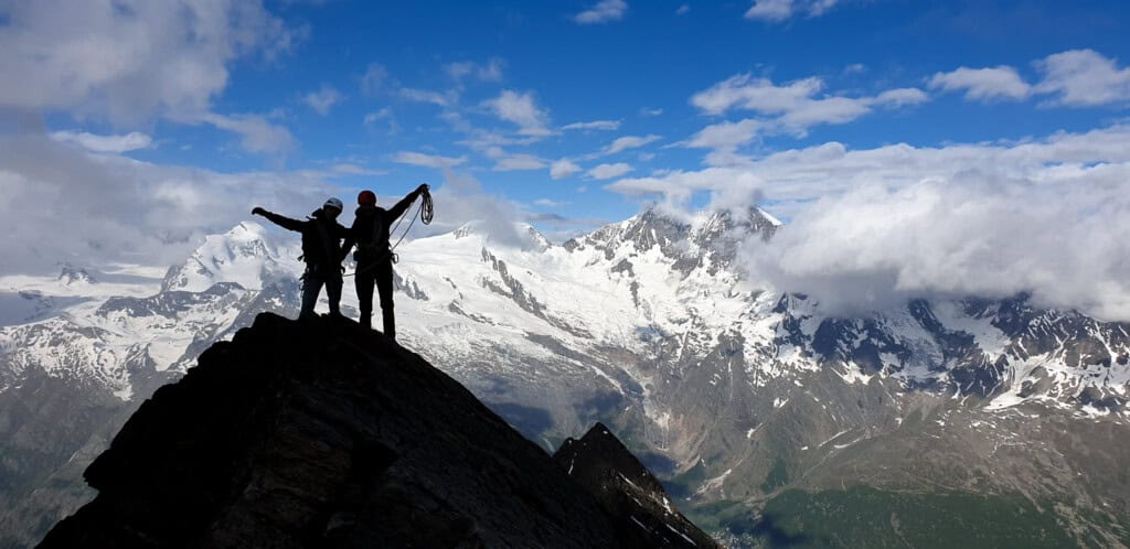 Rope team in the direction of Weissmies