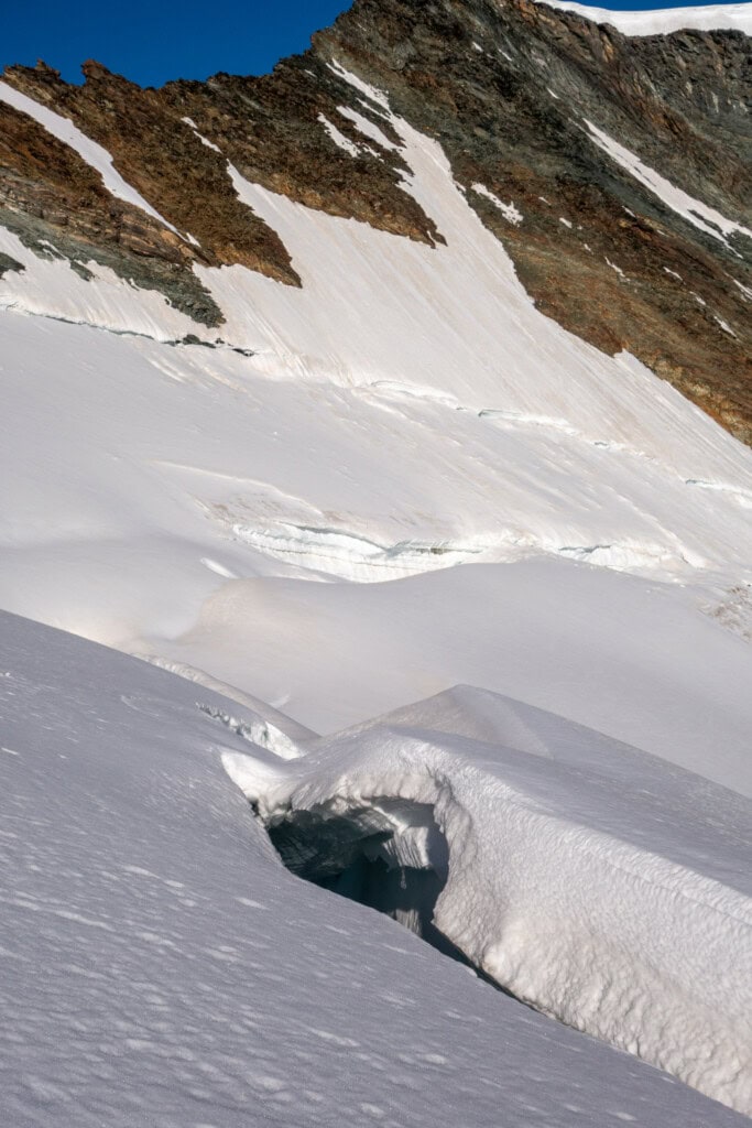 Gletscherspalte auf dem Feegletscher beim Allalinhorn