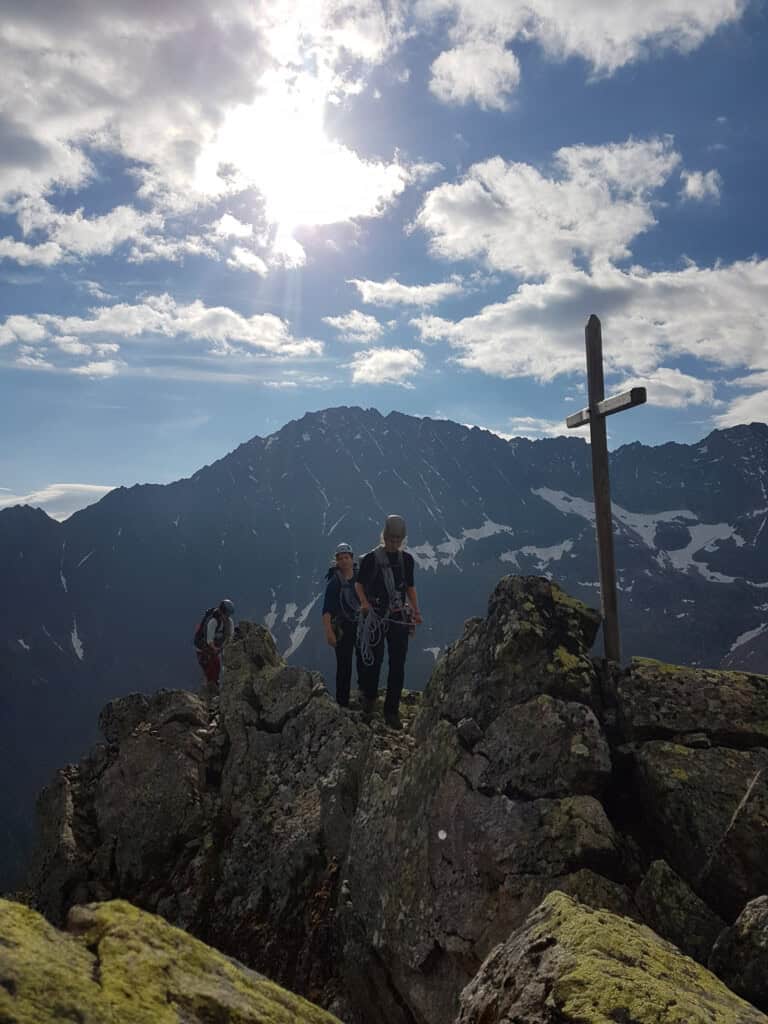 Gipfelkreuz vom Gwächten bei der Gaulihütte