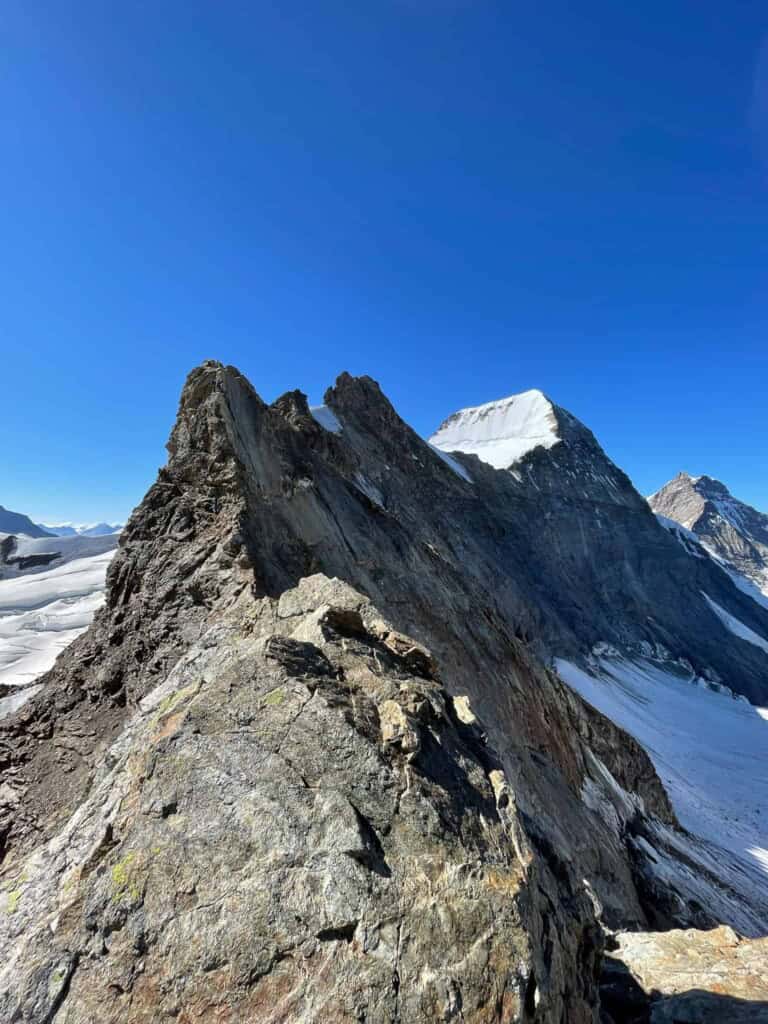 Grat zwischen den Eigerjöchern im Abstieg vom Eiger