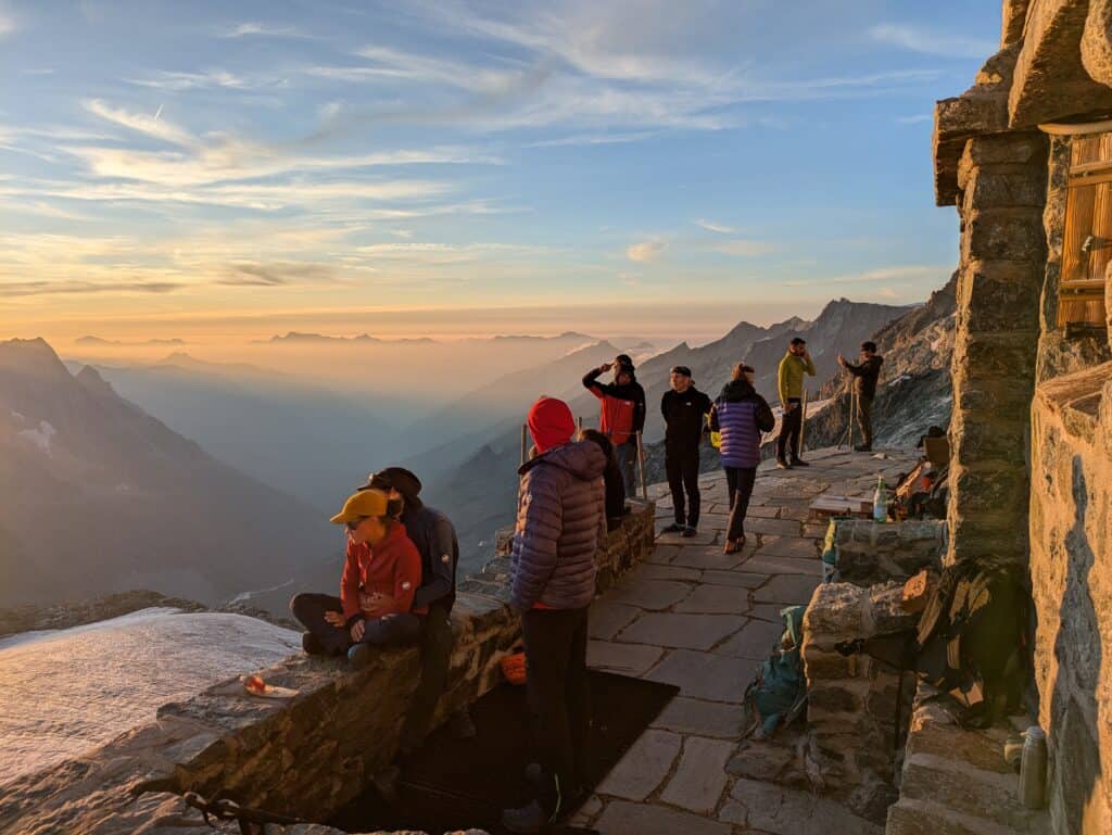 Cabana de la Dent Blanche