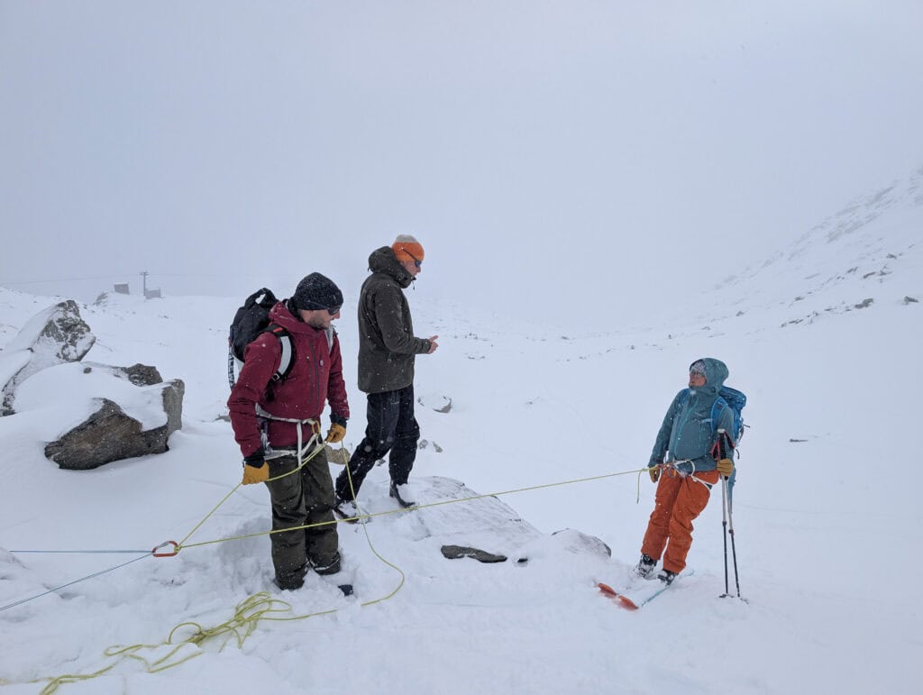 Training for abseiling on a ski tour