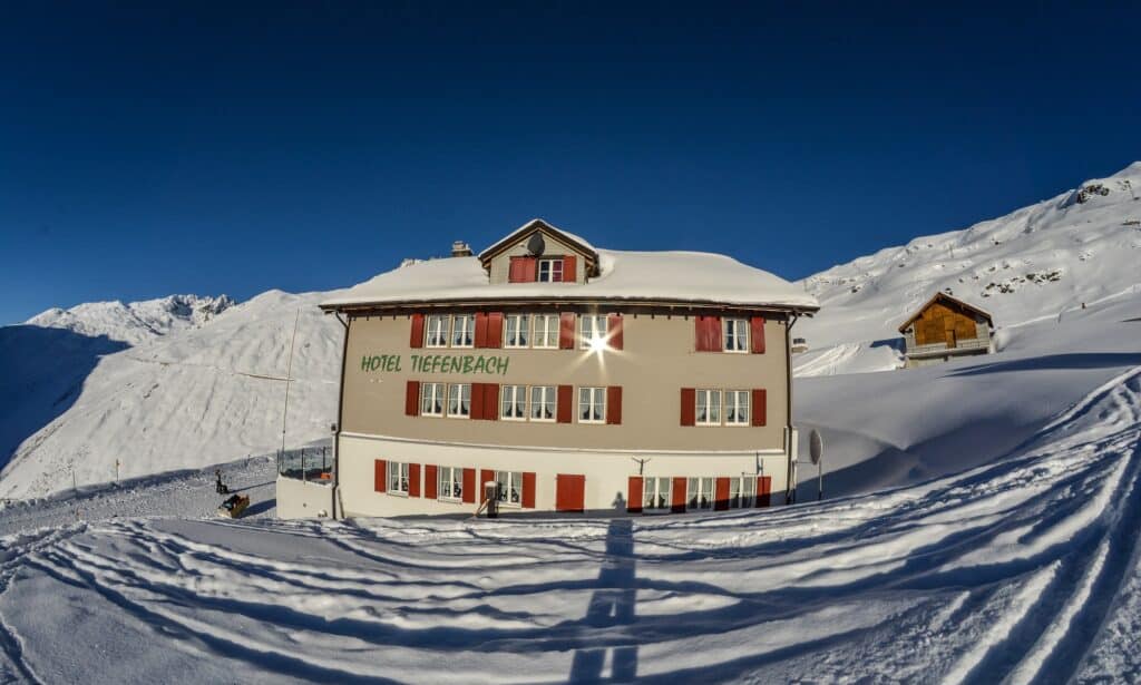 Berghotel Tiefenbach in winter